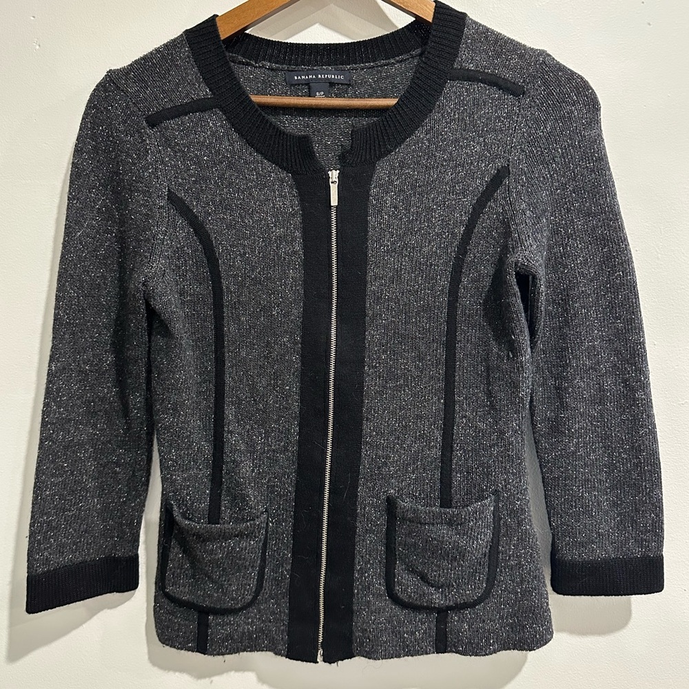 BANANA‎ REPUBLIC Wool and Silk Blend Zip Up Sweater Size S